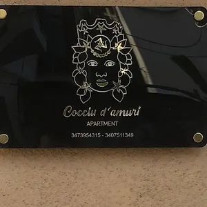cocciu-damuri-apartment.taorminaitalyhotels.com/